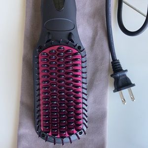 Hair straightener brush